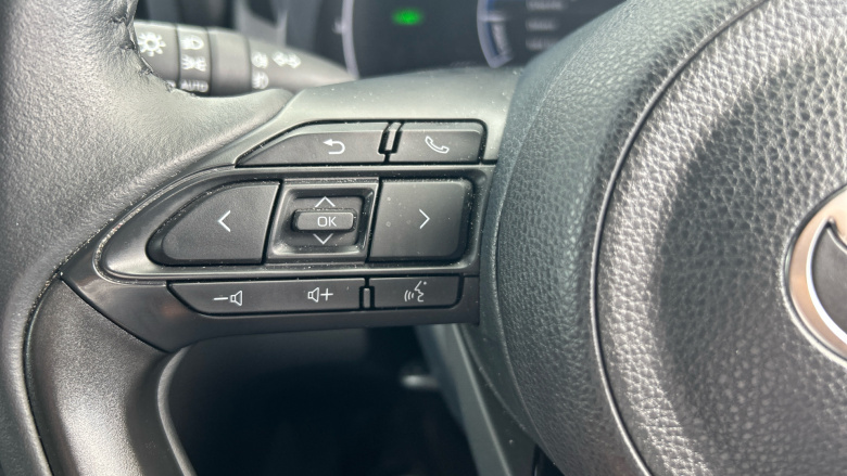 Toyota Yaris Cross 1.5 Hybrid Design 5dr CVT Hybrid Estate